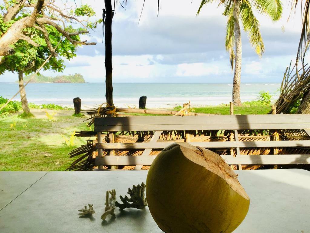 Malakati Village Beach House Naisisili Exterior photo